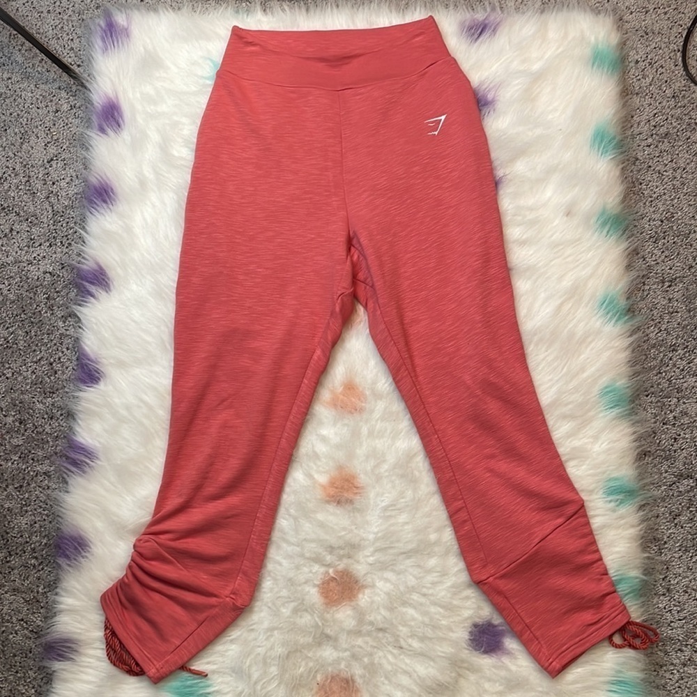 Gymshark Ruched High Rise Joggers Size Small - Picture 2 of 9